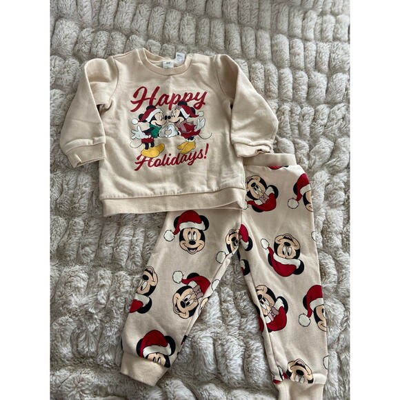 EUC H&M Mickey Mouse Happy Holidays sweat suit size 18 months